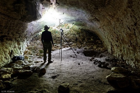 Fotoabenteuer Hoehlenfotografie natuerlich mit Stativ