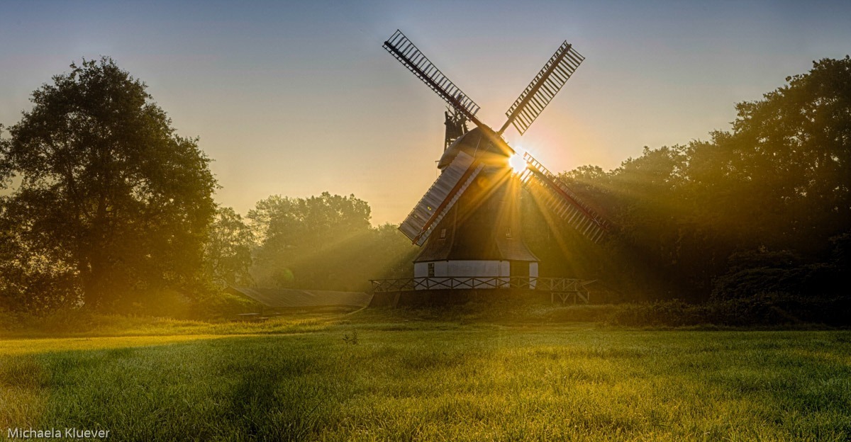 Zur Galerie Windmühlen im Teufelsmoor