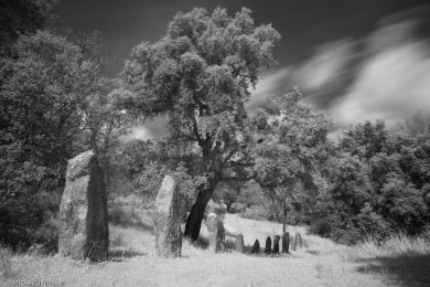 Sardiniens Vergangenheit, Fotos von Nuraghen, Menhiren und Feenhaeusern
