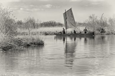Schwarzweiss Fotos von der Torfkahnarmada im Teufelsmoor