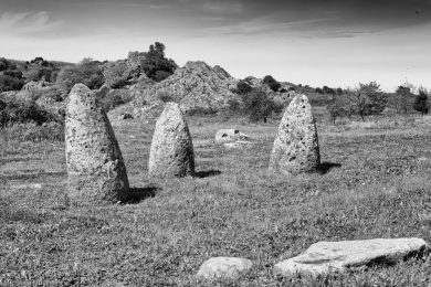 Sardiniens Vergangenheit, Fotos von Nuraghen, Menhiren und Feenhaeusern