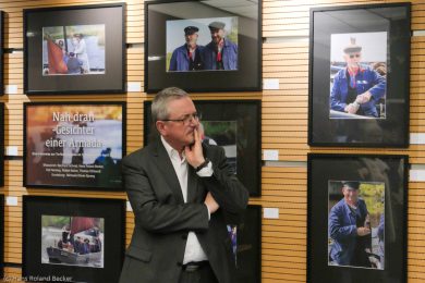 Eroeffnung der Fotoausstellung Torfkahnarmada