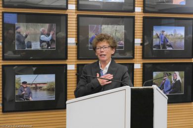 Eroeffnung der Fotoausstellung Torfkahnarmada