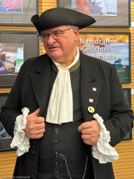 Eroeffnung der Fotoausstellung Torfkahnarmada