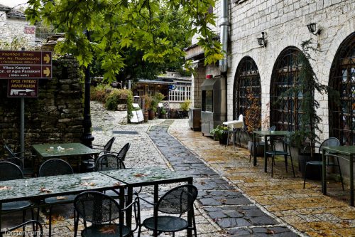 Platz in Monodendri