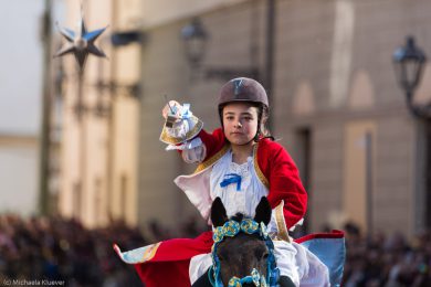 Fotografien von den Reiterfestspielen Sartiglia zum Carnevale auf Sardinien