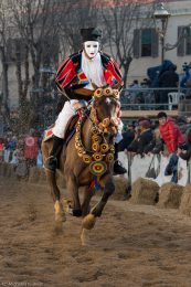 Fotografien von den Reiterfestspielen Sartiglia zum Carnevale auf Sardinien
